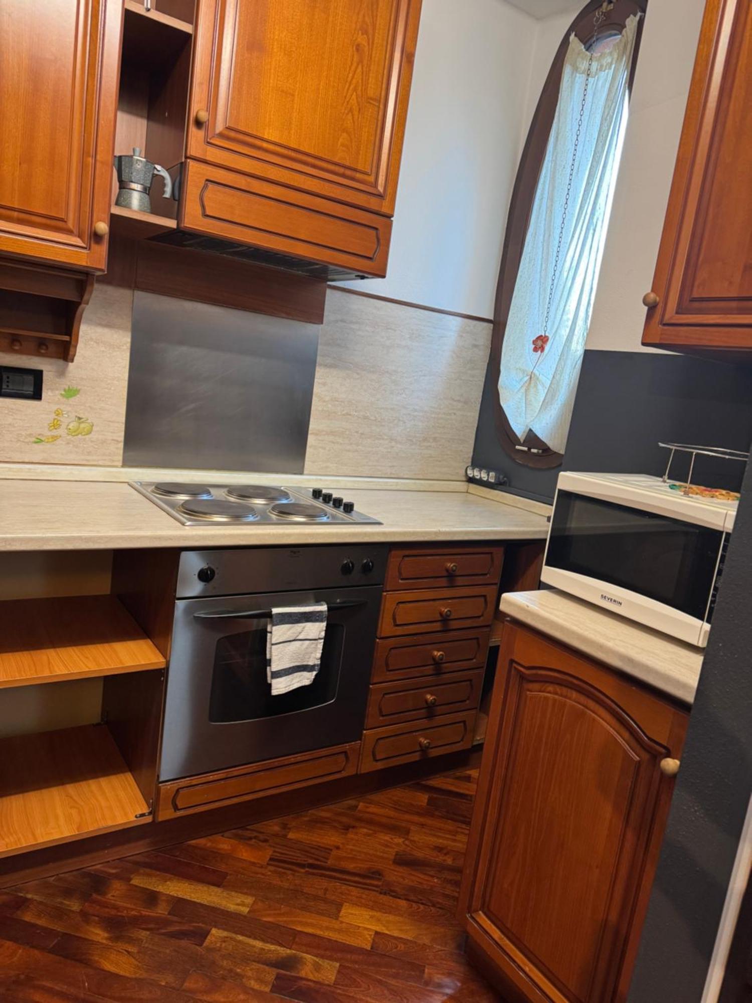 Ampio Monolocale Apartment Бреша Екстериор снимка