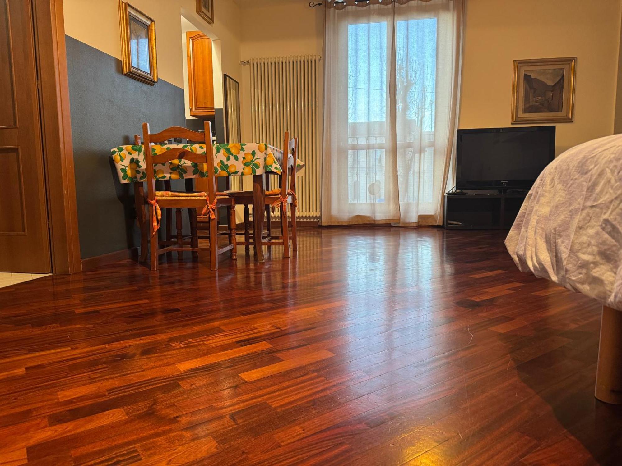 Ampio Monolocale Apartment Бреша Екстериор снимка