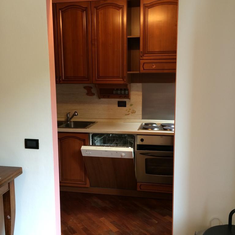 Ampio Monolocale Apartment Бреша Стая снимка